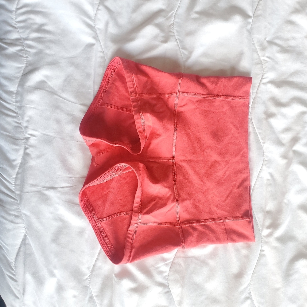 Lulu shorts